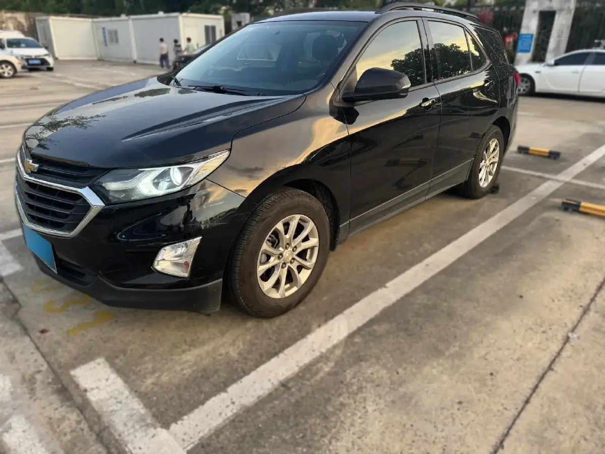 2018 Chevrolet Equinox 1.5T 180HP L4 6AT