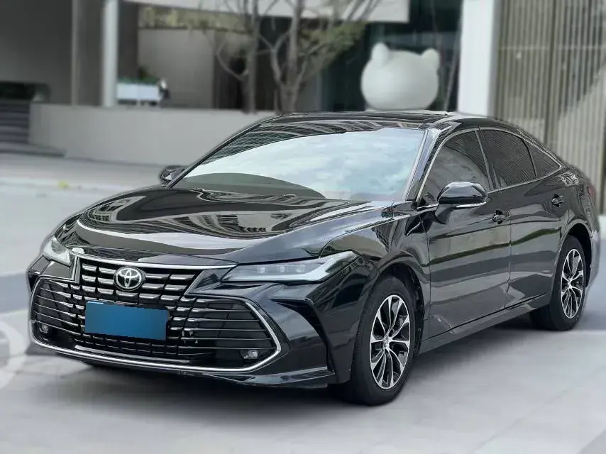 2022 Toyota Avalon 2.5L 209HP L4 8AT