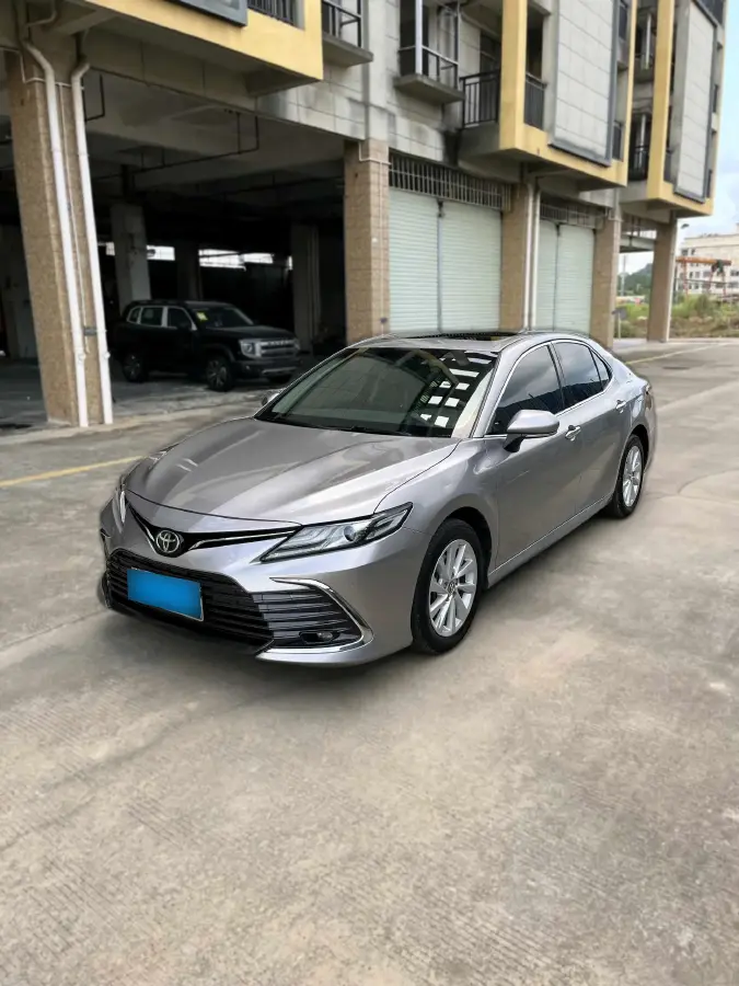 2021 Toyota Camry 2.0L 178HP L4 CVT