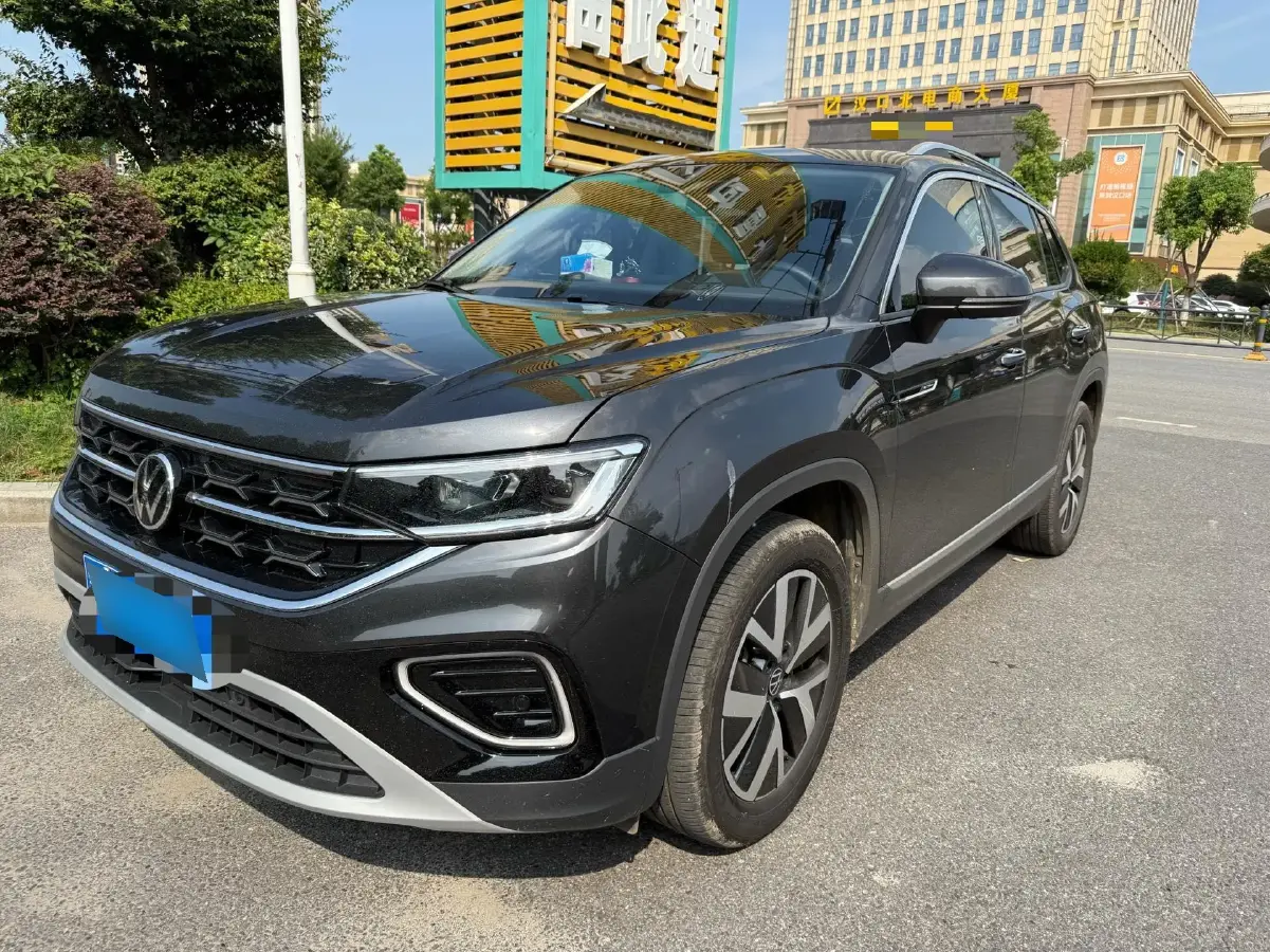 2024 Volkswagen Tayron 2.0T 186HP L4 7DCT