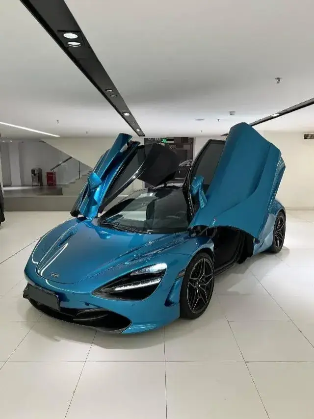 2019 McLaren 720S 4.0T 720HP V8 7DCT