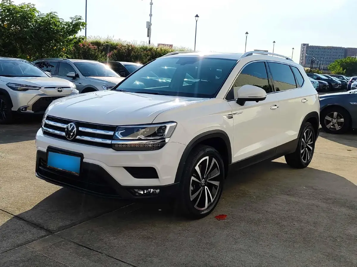 2021 Volkswagen Tharu 1.4T 150HP L4 7DCT