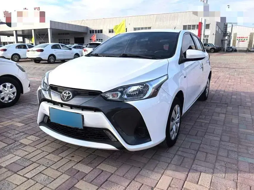 2021 Toyota Yaris L 1.5L 112HP L4 CVT