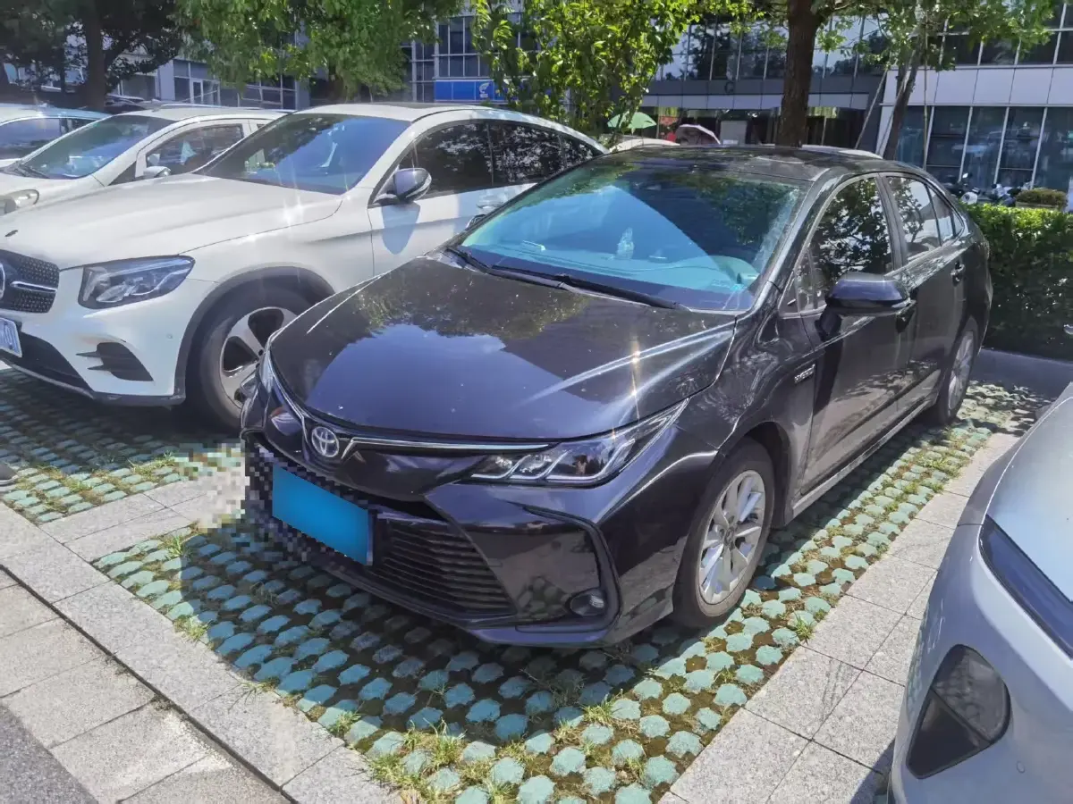 2019 Toyota Corolla 1.8L 98HP L4 E-CVT Hybrid