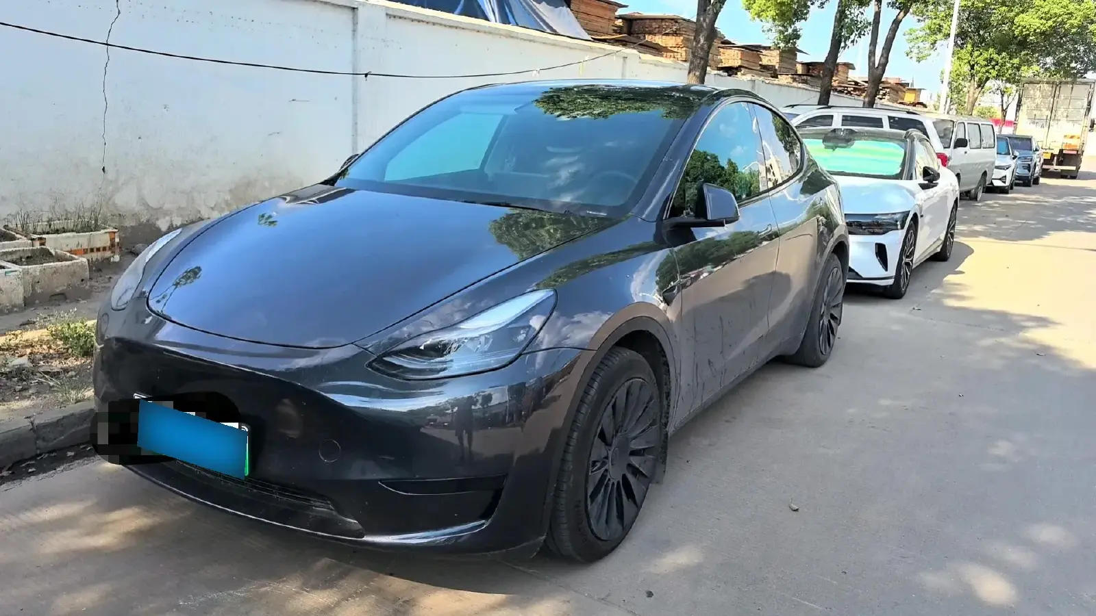 2023 Tesla Model Y BEV 60KWH