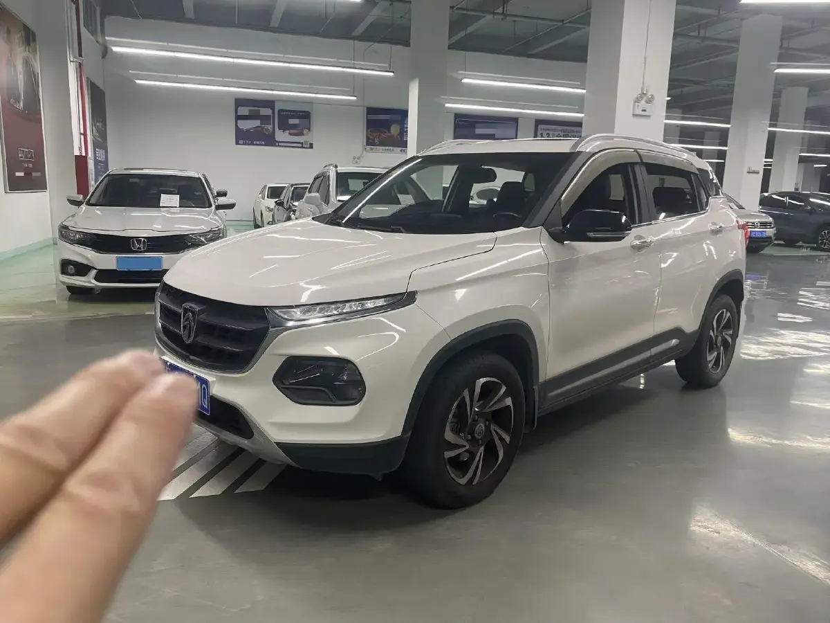 2017 BaoJun 510 1.5L 112HP L4 6MT