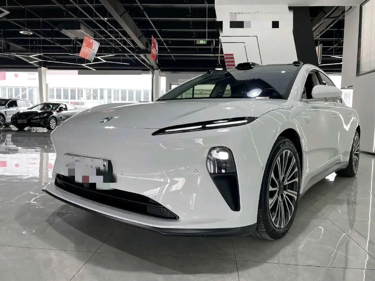 2022 NIO ET5 BEV 75KWH