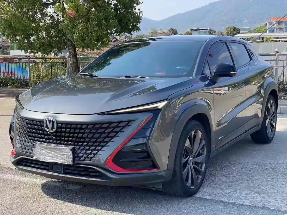 2020 ChangAn UNI-T 1.5T 180HP L4 7DCT