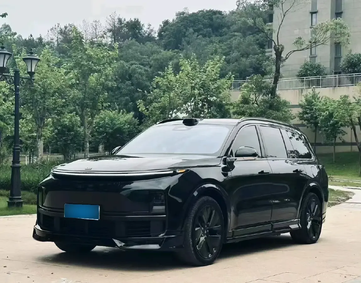 2022 Li L9 Range Extended 154HP REEV 42.6KWH