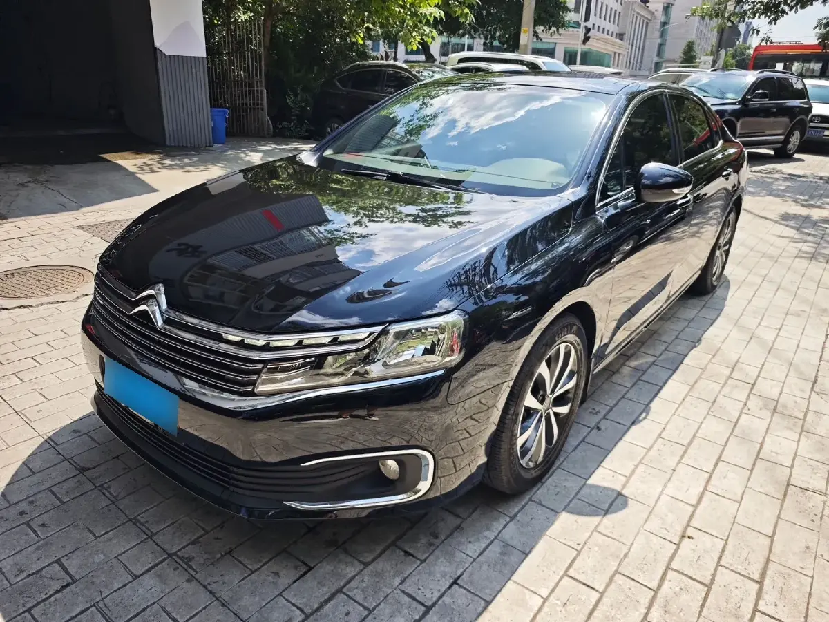 2021 Citroen C6 1.8T 211HP L4 8AT