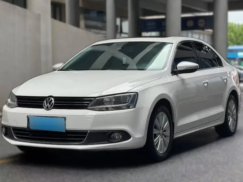 2015 Volkswagen Magotan 1.8T 160HP L4 7DCT