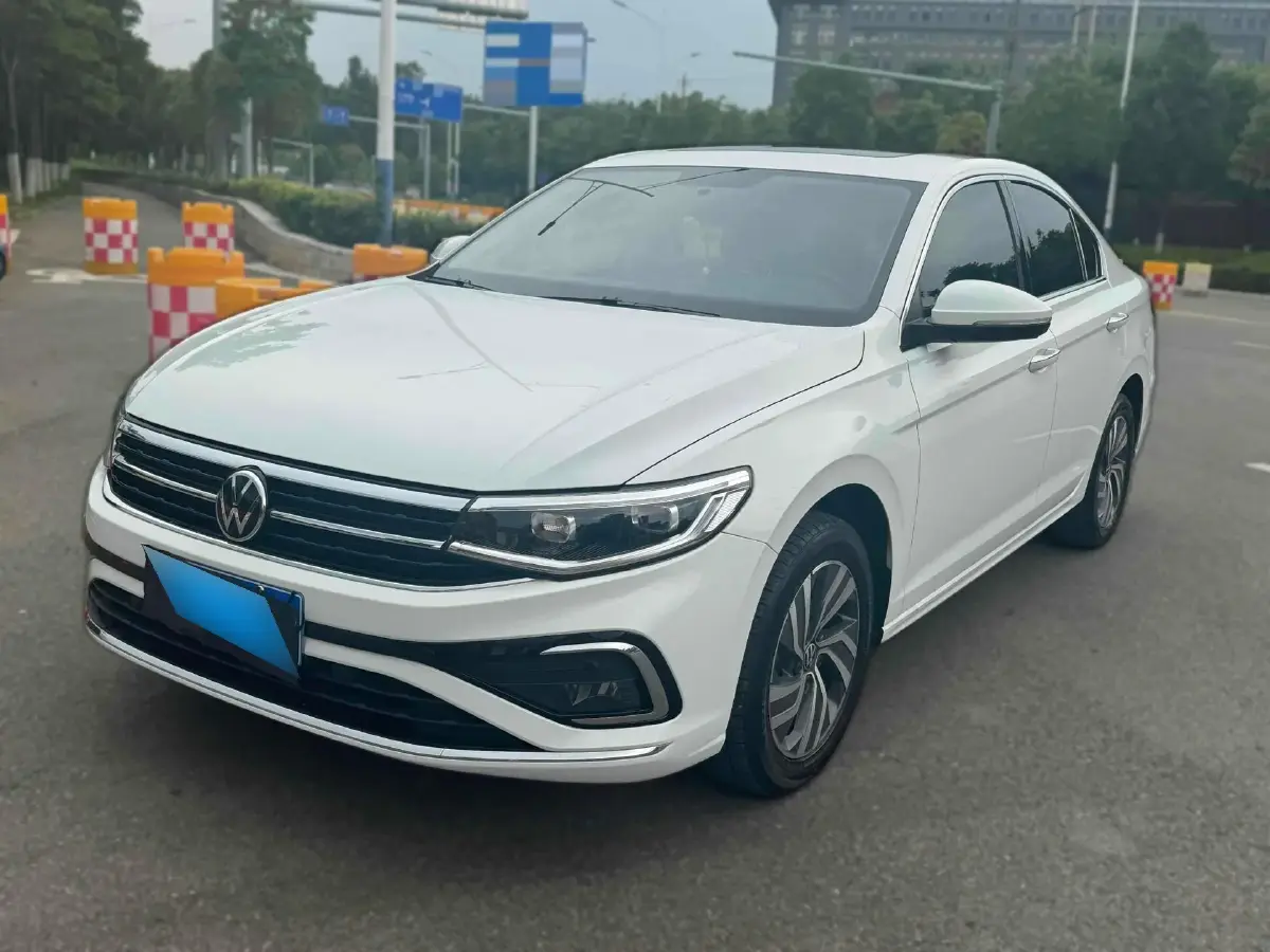 2024 Volkswagen Bora 1.2T 116HP L4 7DCT