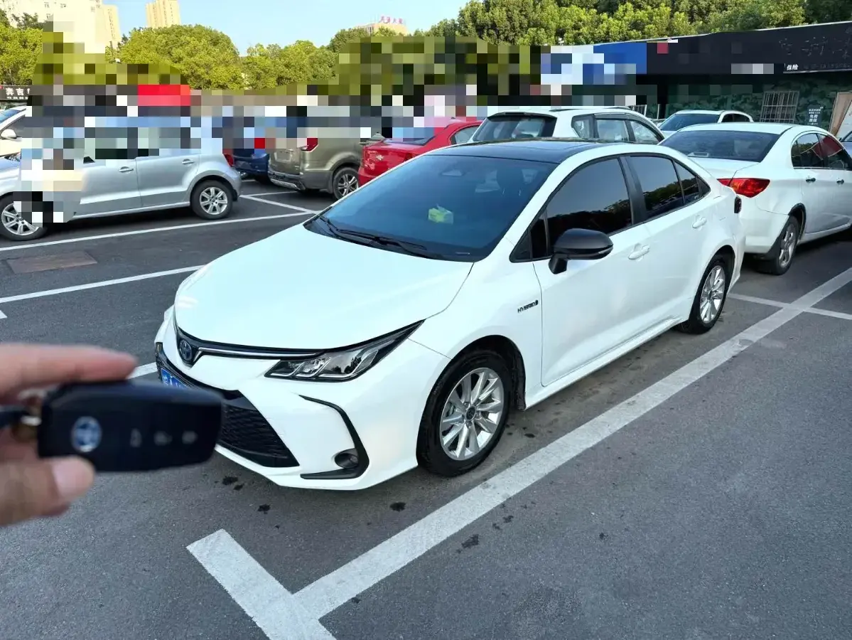 2023 Toyota Corolla 1.8L 98HP L4 E-CVT Hybrid