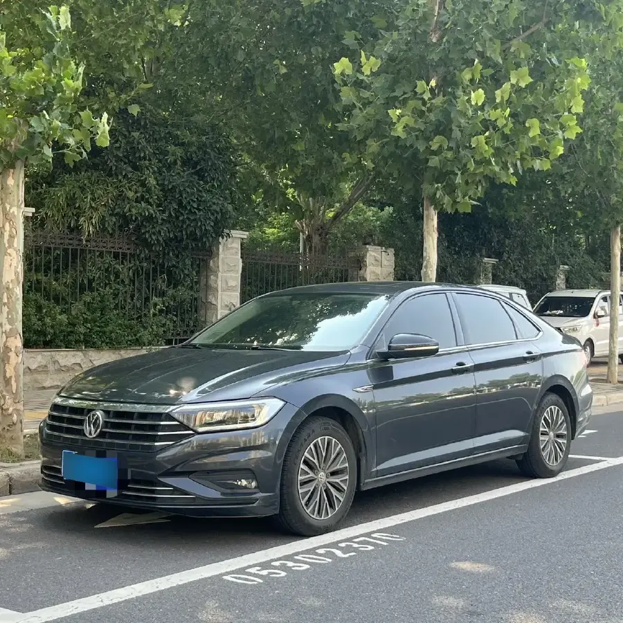 2019 Volkswagen Sagitar 1.2T 116HP L4 5MT