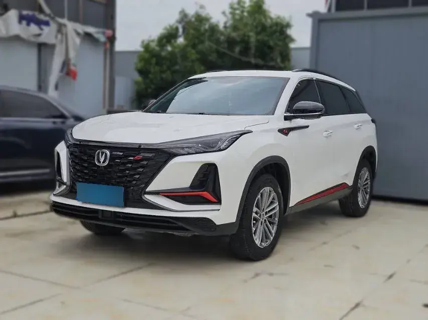 2022 ChangAn CS75 Plus 1.5T 178HP L4 6AT