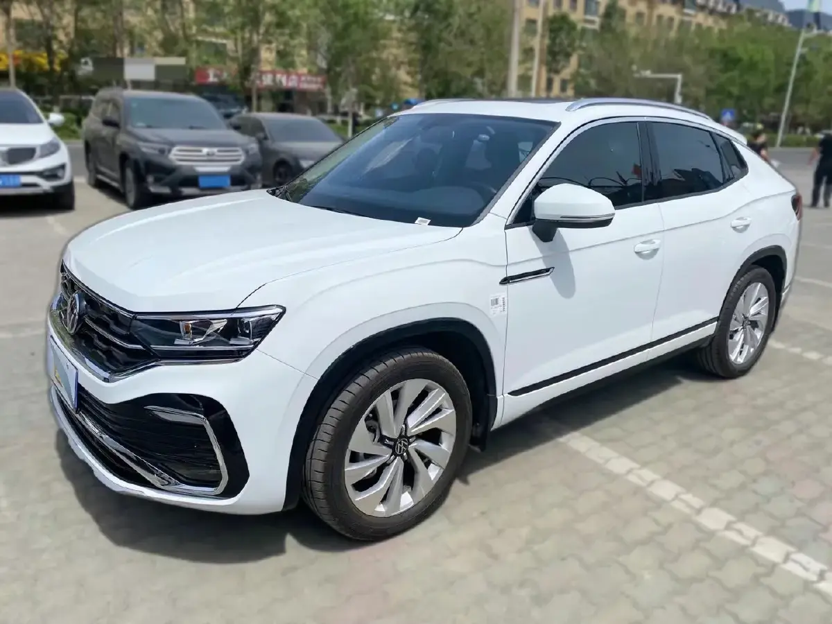 2020 Volkswagen Tayron X 2.0T 186HP L4 7DCT