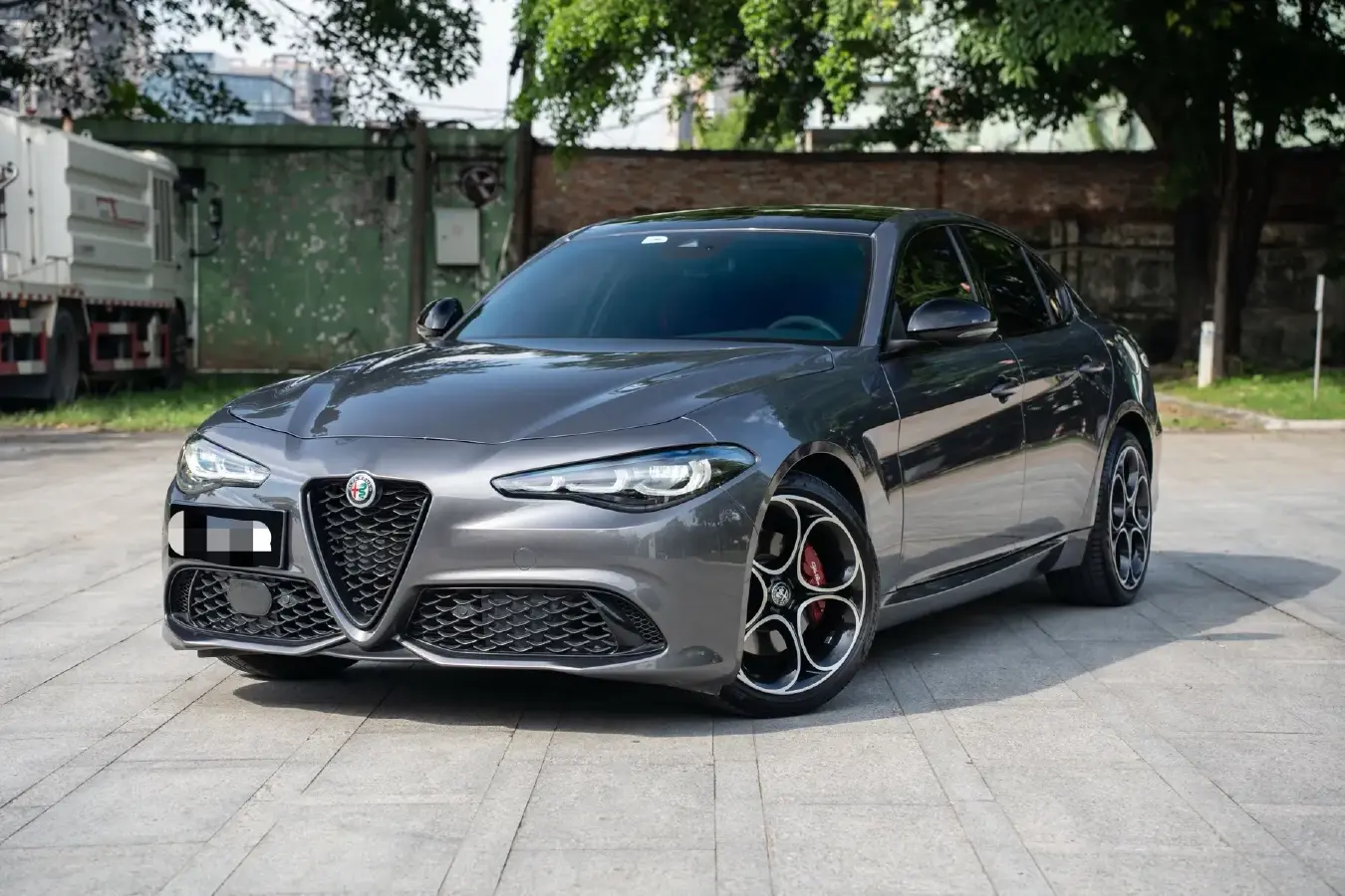 2023 Alfa Romeo Giulia 2.0T 280HP L4 8AT