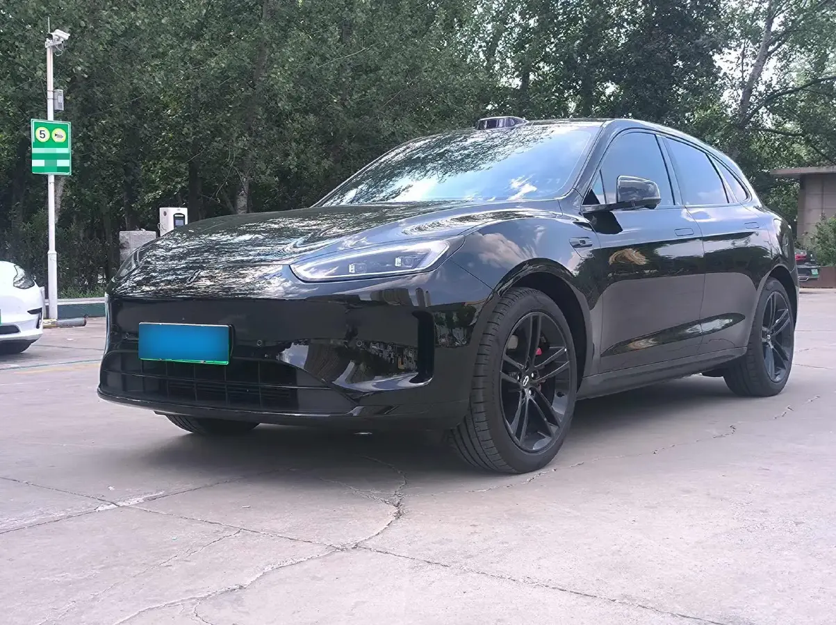 2025 HIMA AITO M5 BEV 83KWH