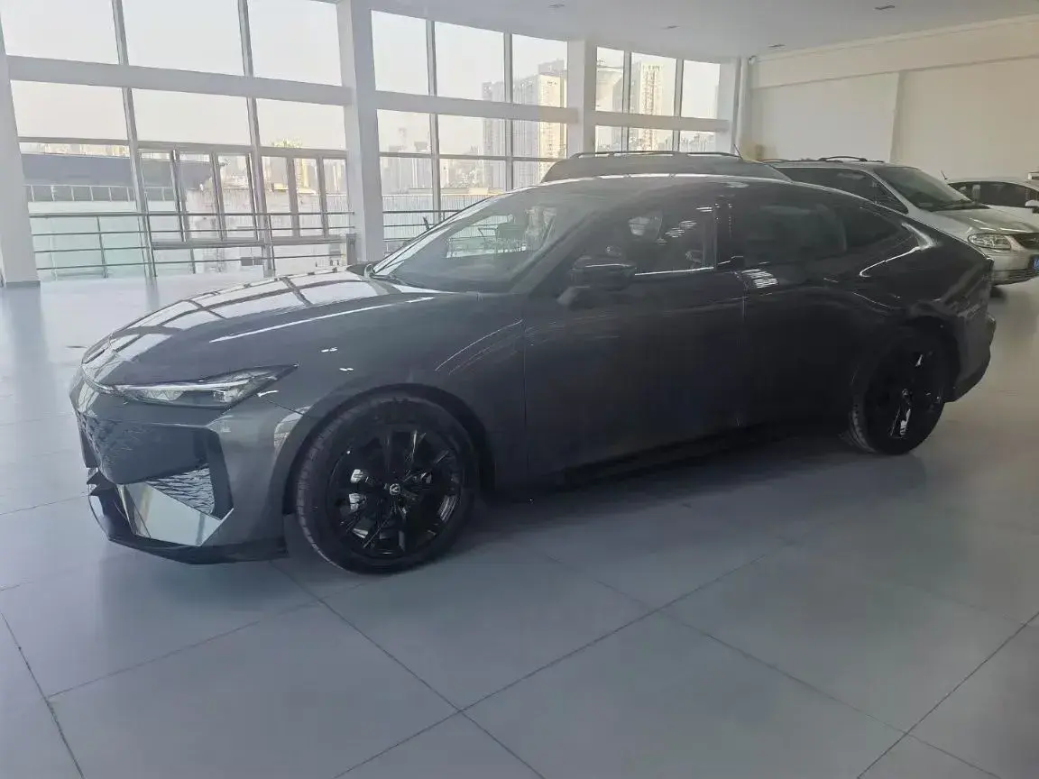 2023 ChangAn UNI-V 1.5T 188HP L4 7DCT