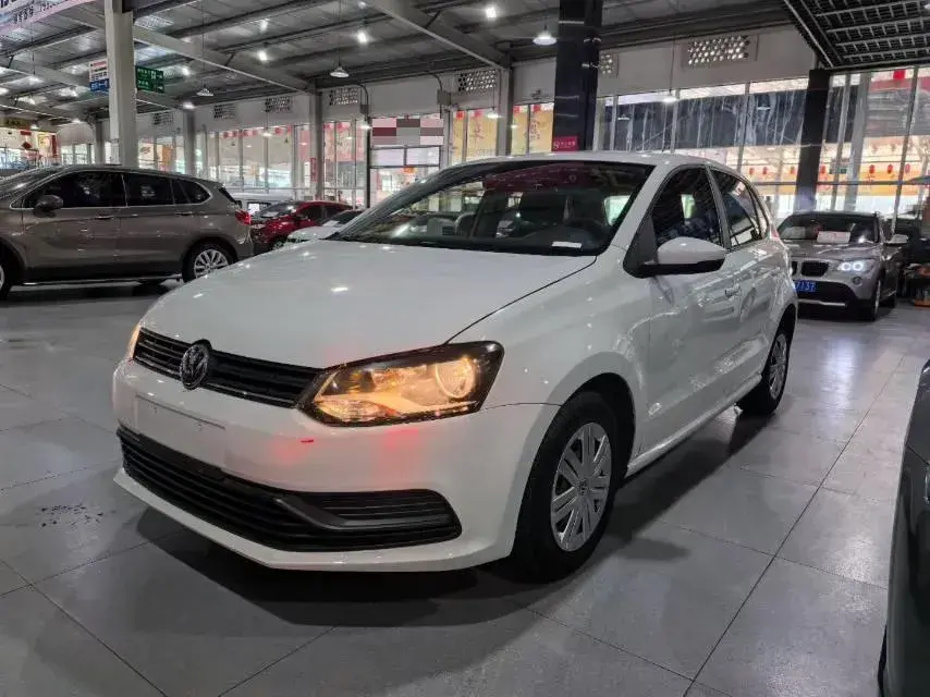 2018 Volkswagen Polo 1.5L 110HP L4 6AT