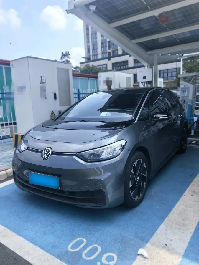 2024 Volkswagen ID.3 BEV 52.8KWH