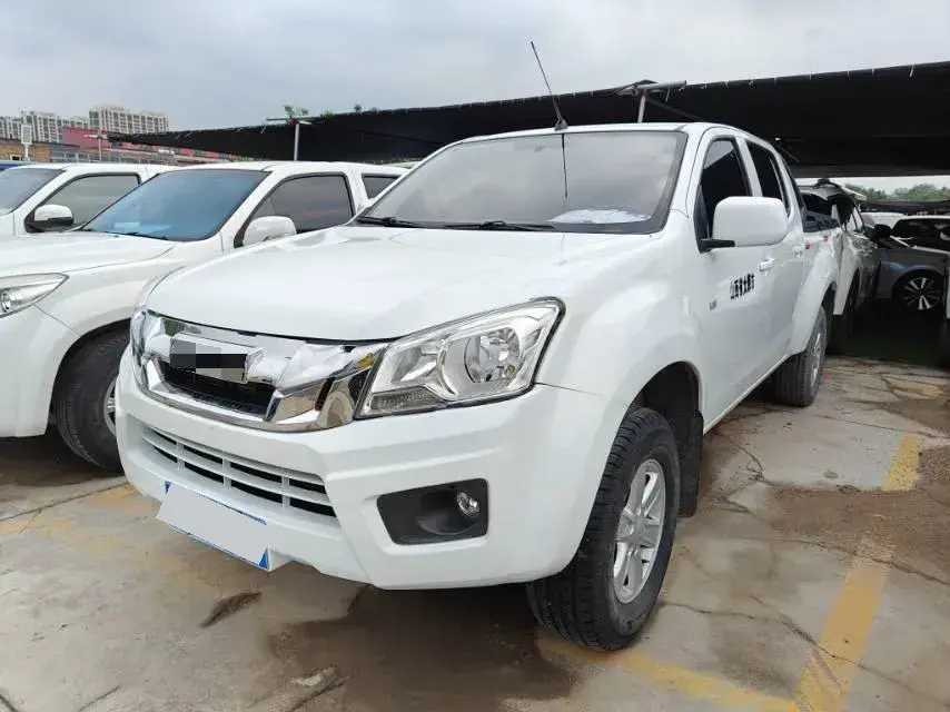 2020 Isuzu Jim 2.8T 120HP L4 5MT 2020 Isuzu Jim 2.8T 120HP L4 5MT