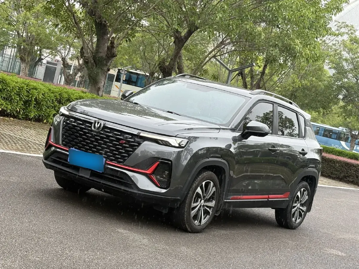 2021 ChangAn CS35 Plus 1.4T 160HP L4 7DCT 2021 ChangAn CS35 Plus 1.4T 160HP L4 7DCT