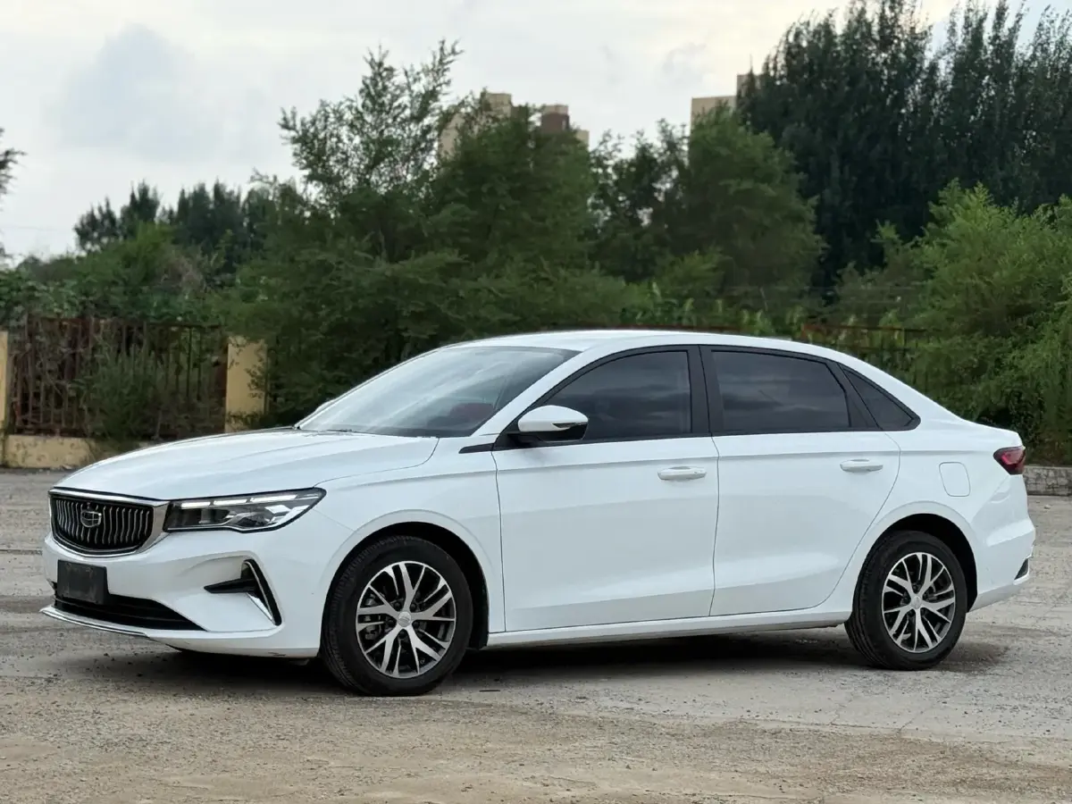 2023 Geely Emgrand 1.5L 127HP L4 5MT