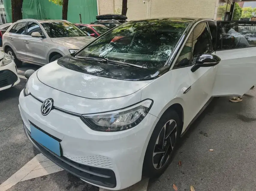 2023 Volkswagen ID.3 BEV 52.8KWH