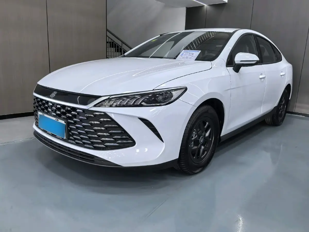 2025 BYD Qin Plus 1.5L 101HP L4 E-CVT PHEV 7.68KWH