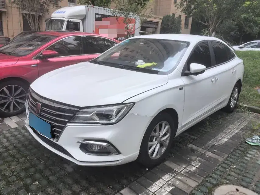 2019 Roewe i5 1.5L 120HP L4 CVT