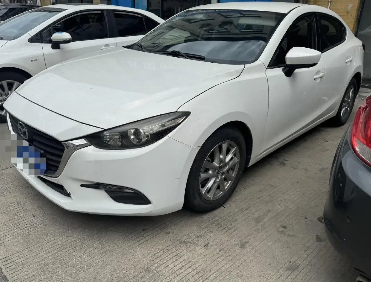 2019 Mazda 3 Axela 1.5L 117HP L4 6AT