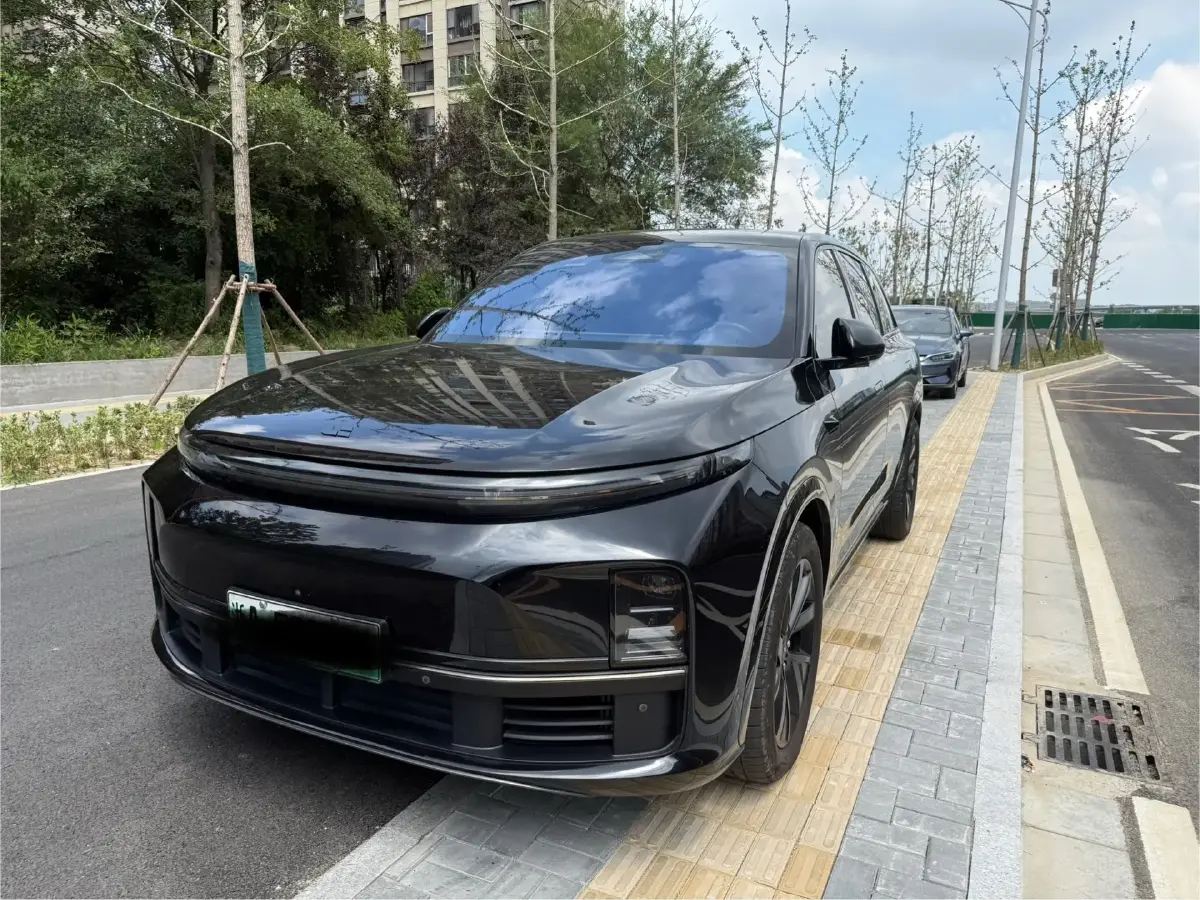 2023 Li L7 Range Extended 154HP REEV 40.9KWH