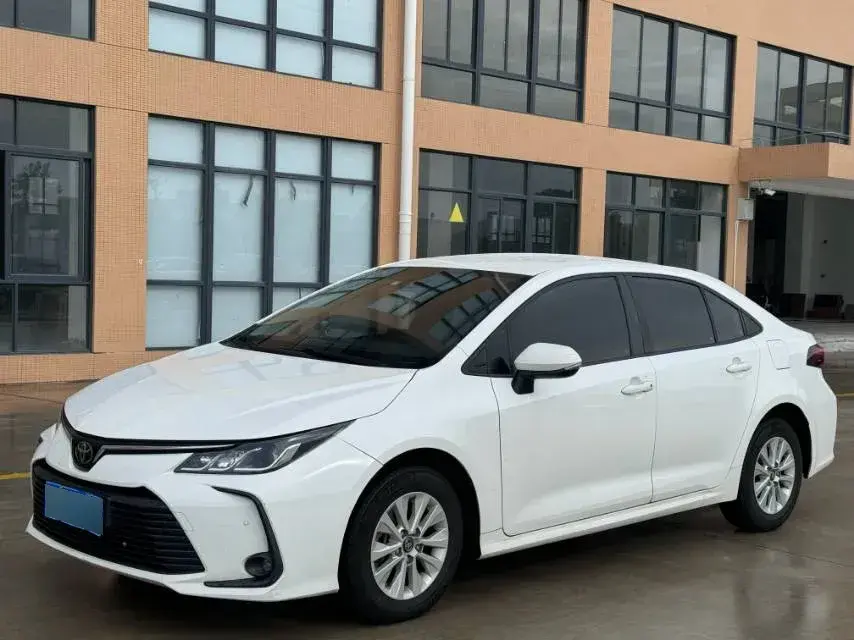 2019 Toyota Corolla 1.2T 116HP L4 CVT
