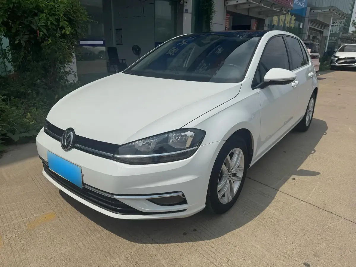 2019 Volkswagen Golf 1.6L 110HP L4 6AT