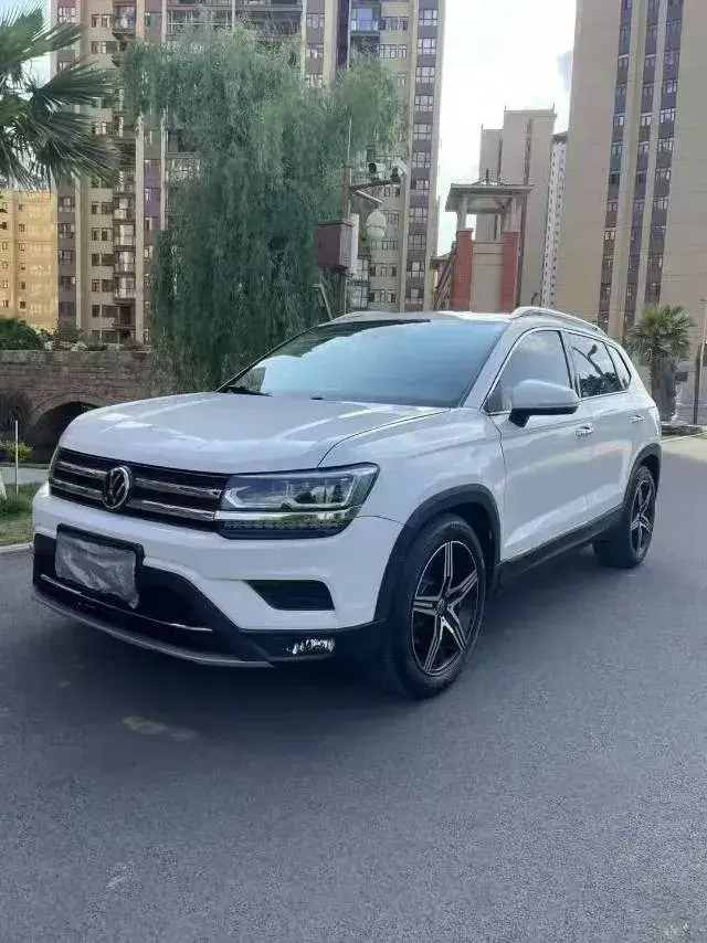 2021 Volkswagen Tharu 2.0T 186HP L4 7DCT