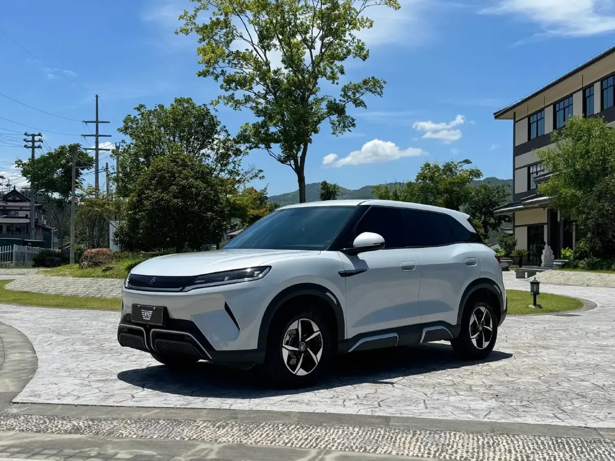 2024 BYD YuanUP BEV 45.12KWH