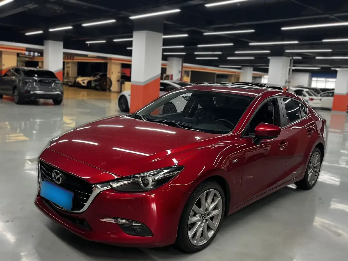 2017 Mazda 3 Axela 1.5L 117HP L4 6AT