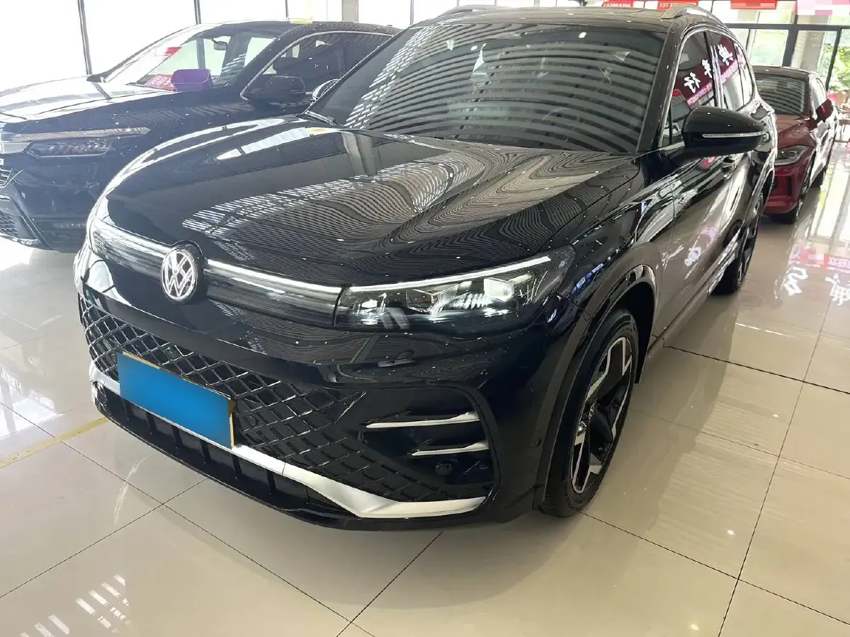 2024 Volkswagen Tiguan L 2.0T 186HP L4 7DCT
