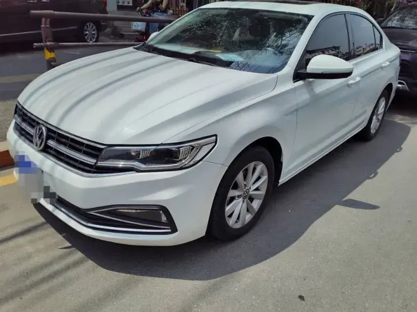 2021 Volkswagen Bora 1.5L 113HP L4 6AT