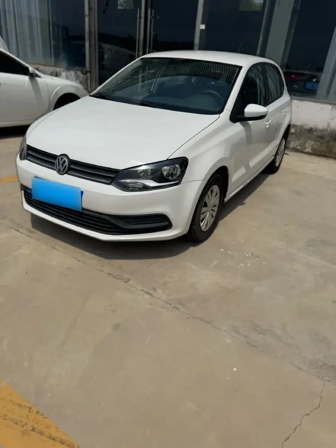 2018 Volkswagen Polo 1.5L 110HP L4 6AT