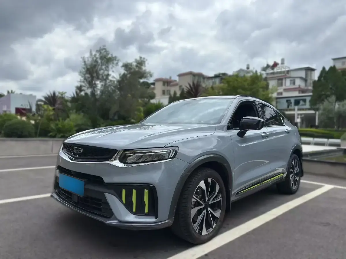 2021 Geely Tugella 2.0T 238HP L4 8AT