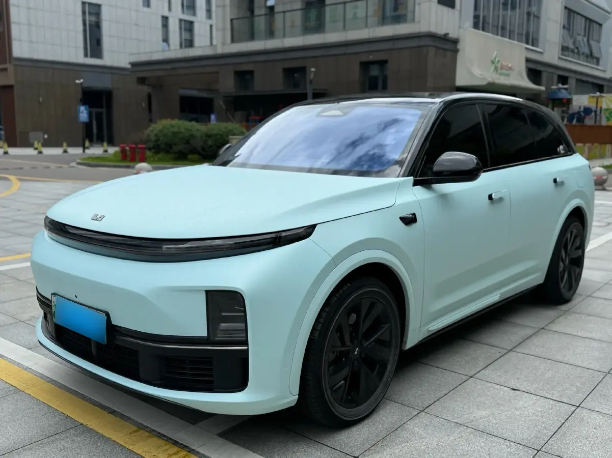 2023 Li L7 Range Extended 154HP REEV 40.9KWH