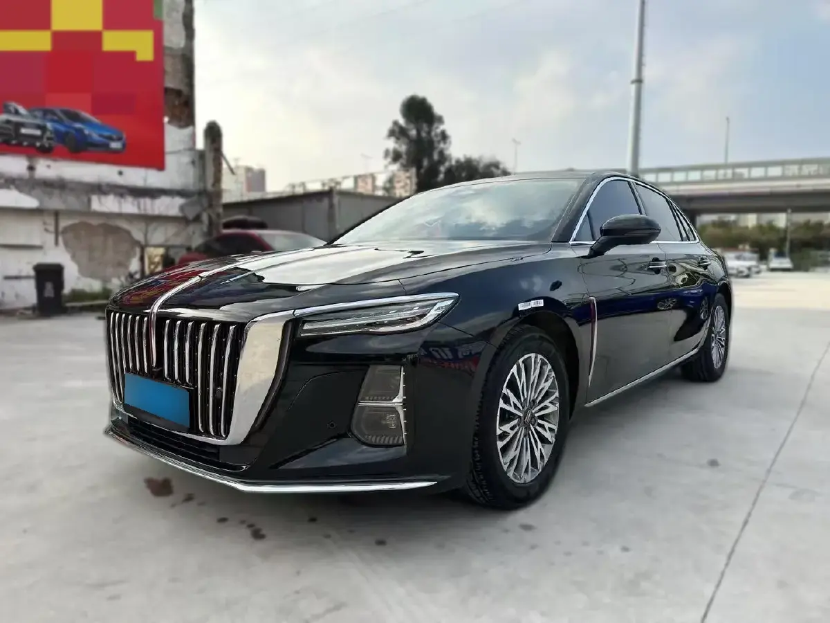 2023 HongQi H5 2.0T 224HP L4 8AT