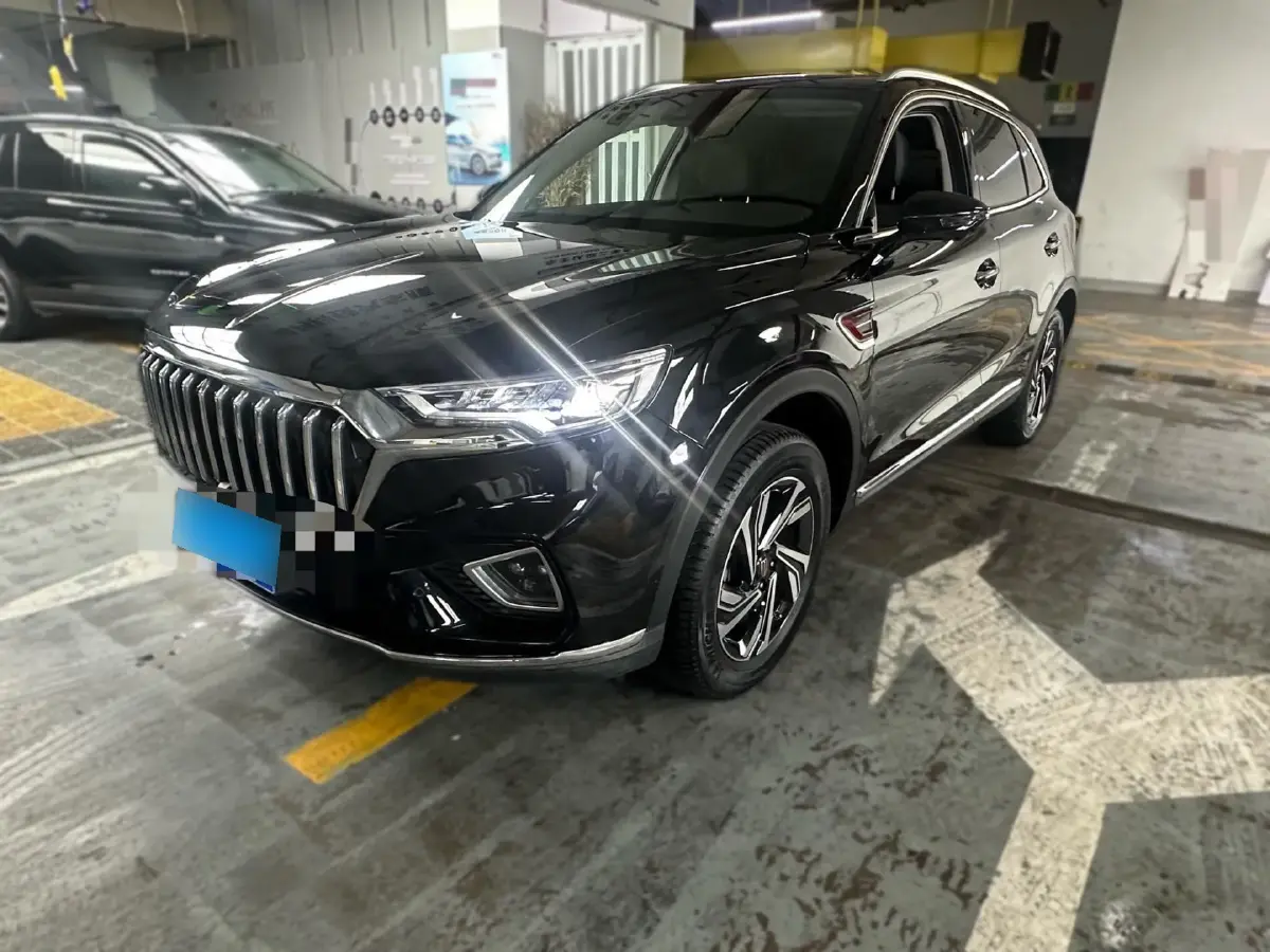 2022 HongQi HS5 2.0T 224HP L4 6AT