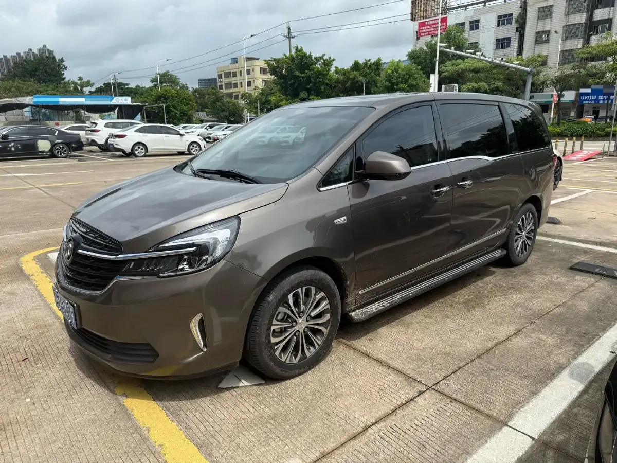 2021 Buick GL8 2.0T 237HP L4 9AT