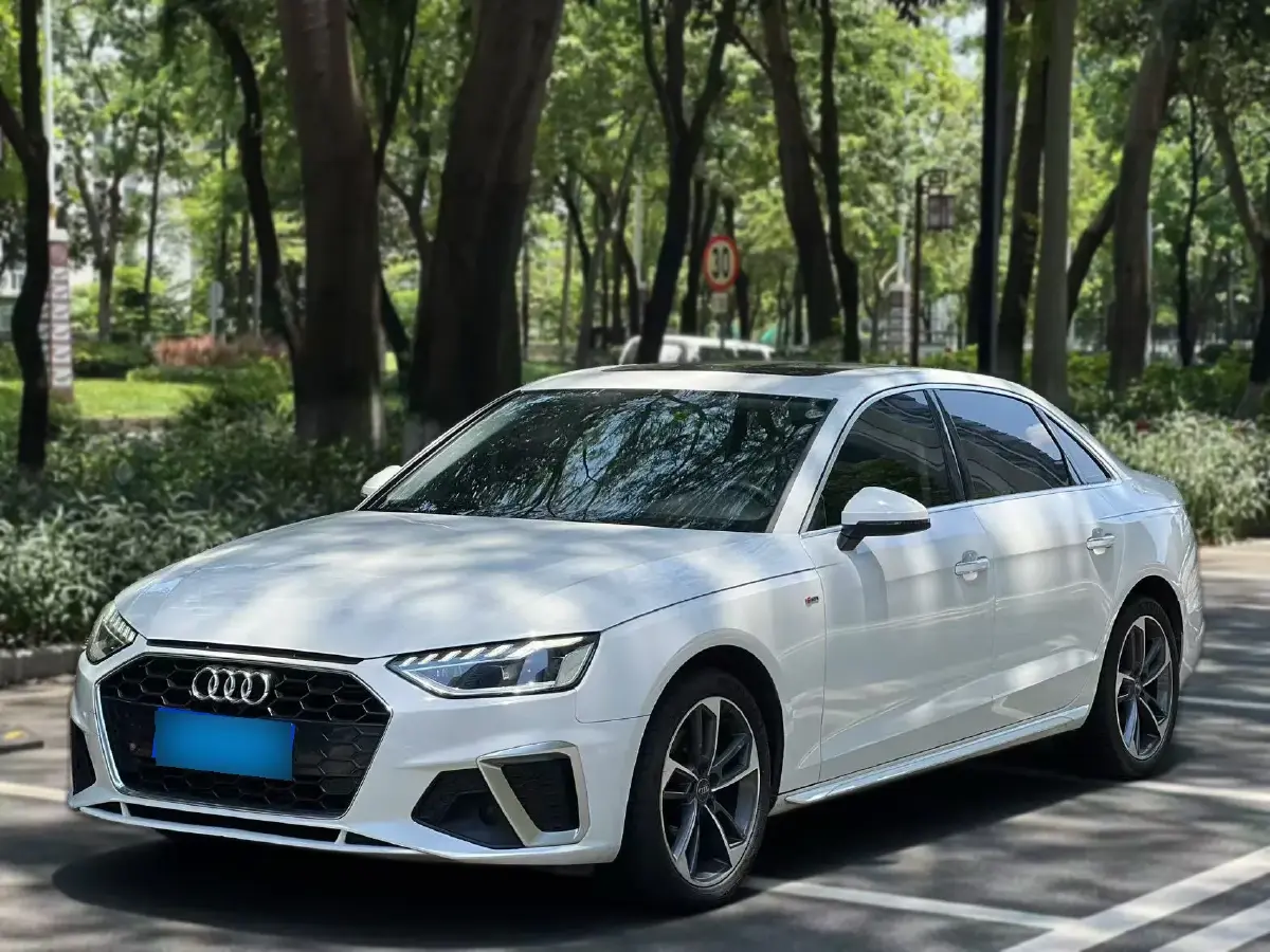 2020 Audi A4L 2.0T 190HP L4 7DCT