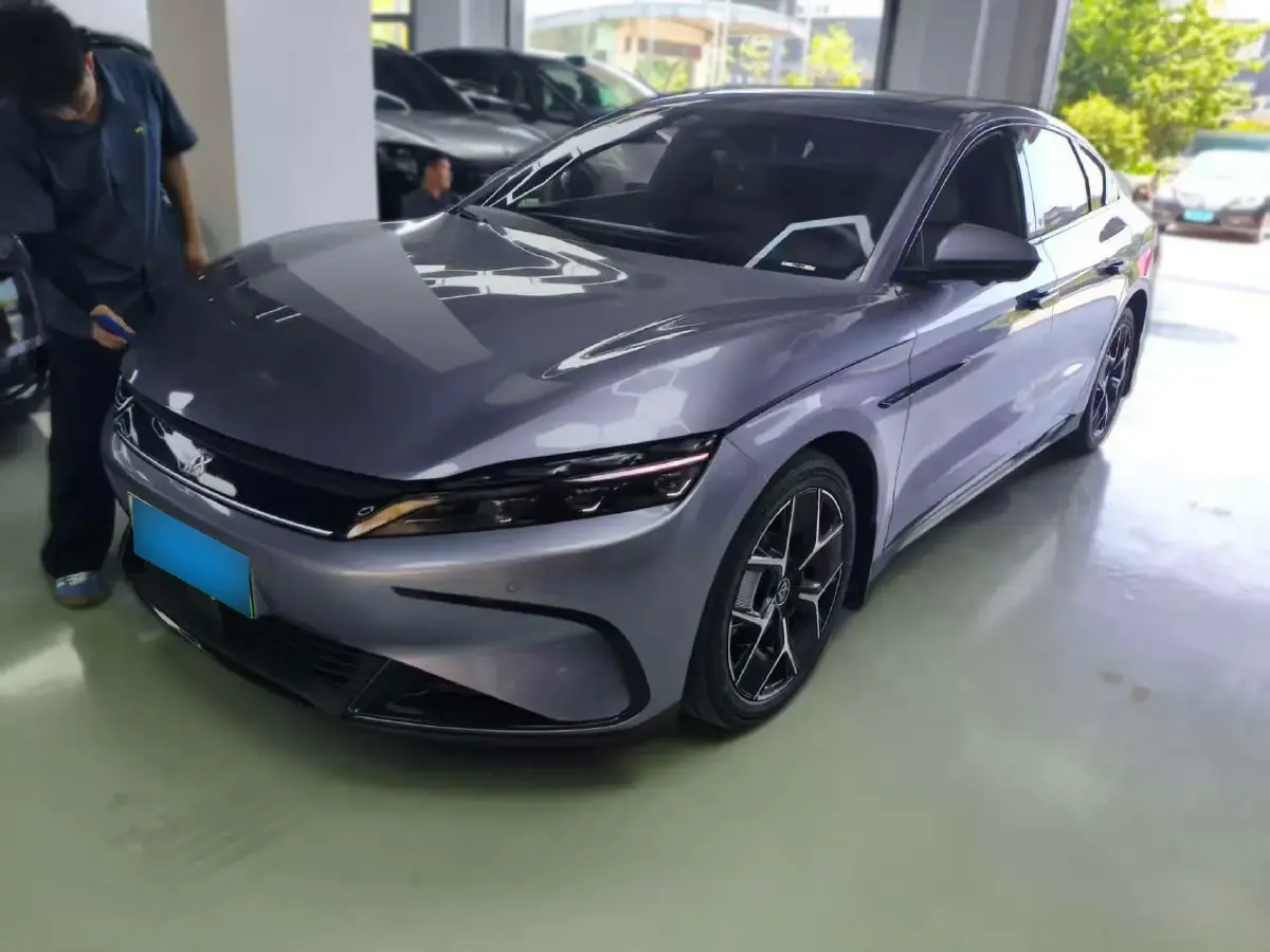 2024 BYD Han BEV 72KWH
