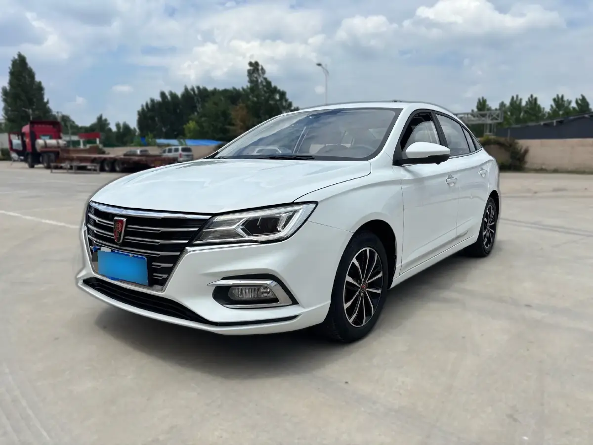 2020 Roewe i5 1.5L 120HP L4 CVT
