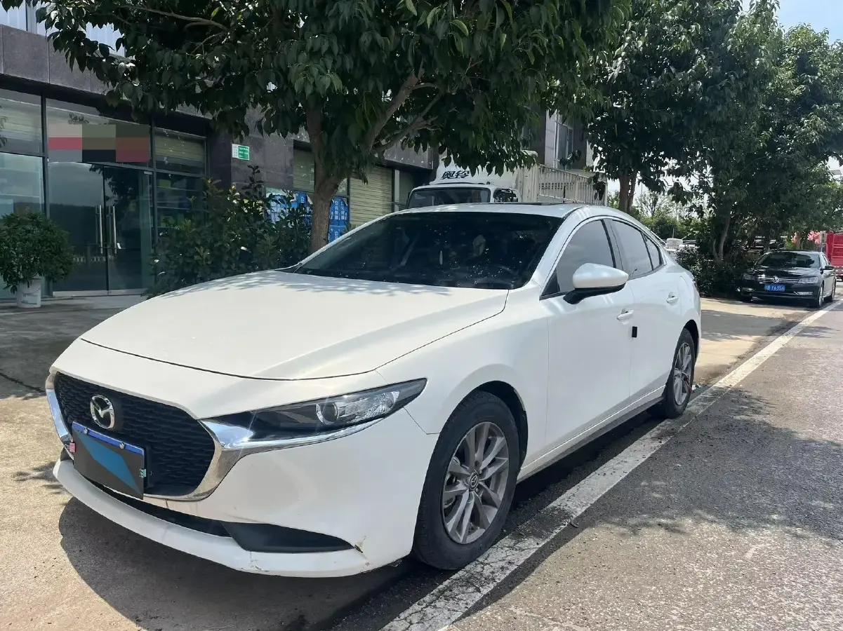2021 Mazda 3 Axela 1.5L 117HP L4 6AT